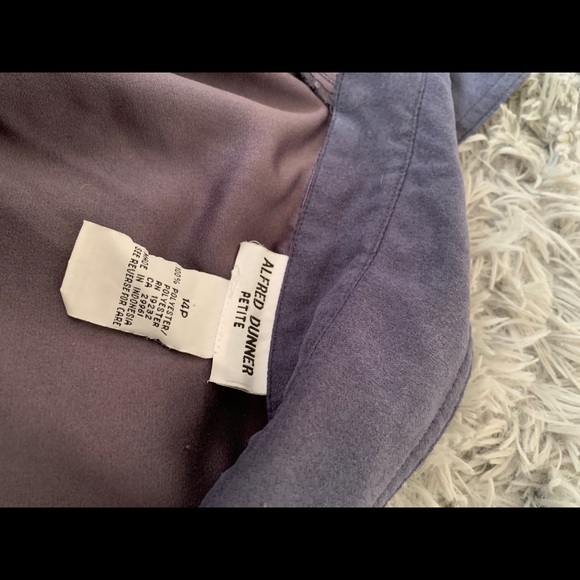 Alfred Dunner Button Up - Picture 2 of 2